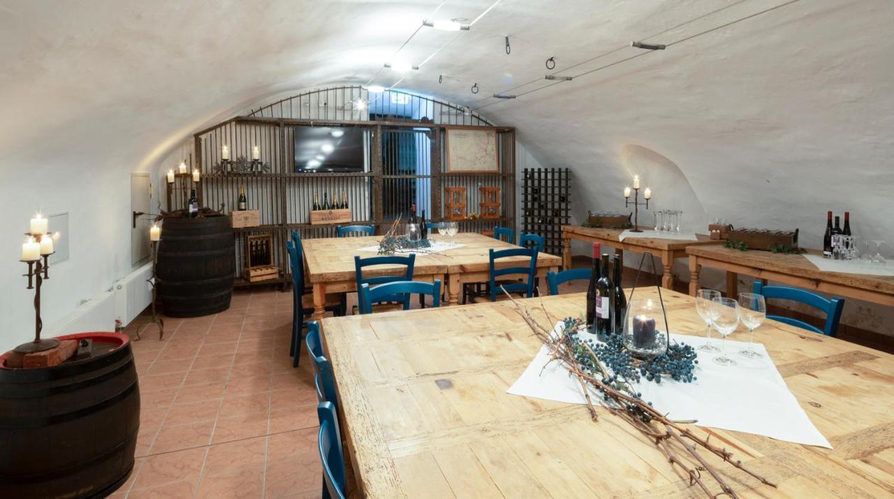 Hofgut Wissberg - Das Weinberghotel Sankt Johann  Exteriör bild